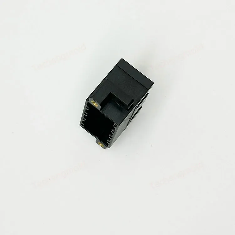 特诚科技PBT精密注塑件实拍 2